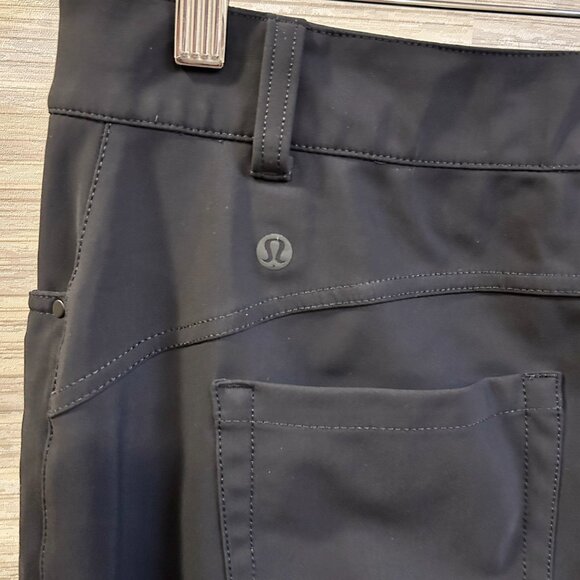 Lululemon Women's City Sleek 5 Pocket 7/8 Pant in Black Size 33 - Picture 10 of 11